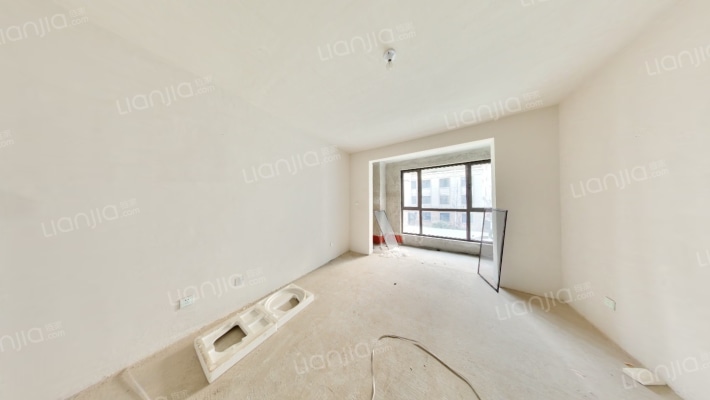 国泰朗庭二手房实景图