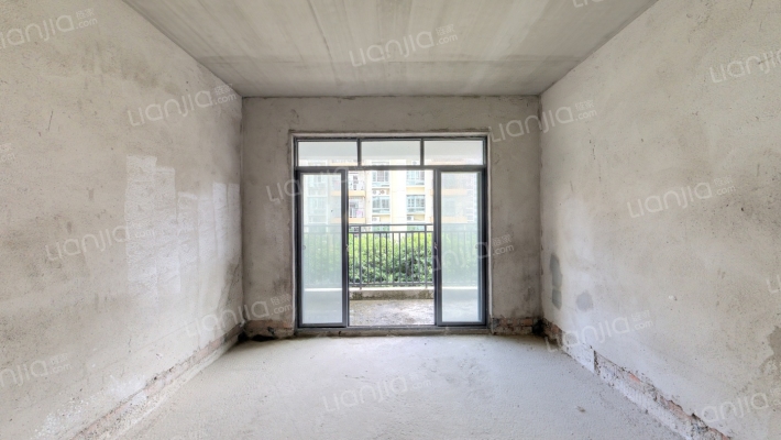 康平家园二手房实景图