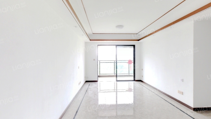 世茂国风滨江二手房实景图