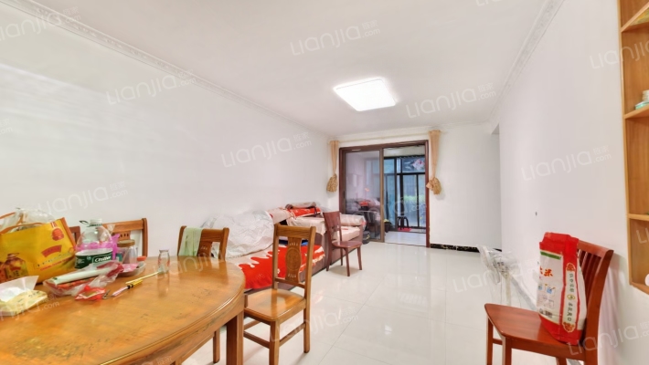 星洲国际二手房实景图