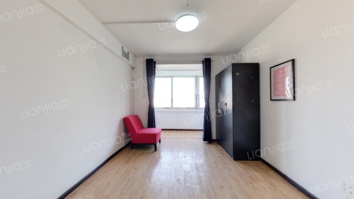 灵艺大厦二手房实景图