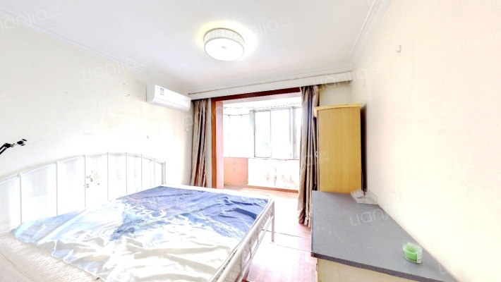 龙呈家园二手房实景图