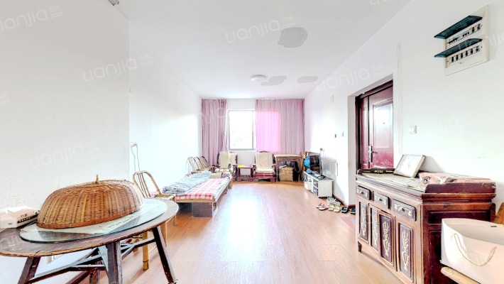 明山华府二手房实景图