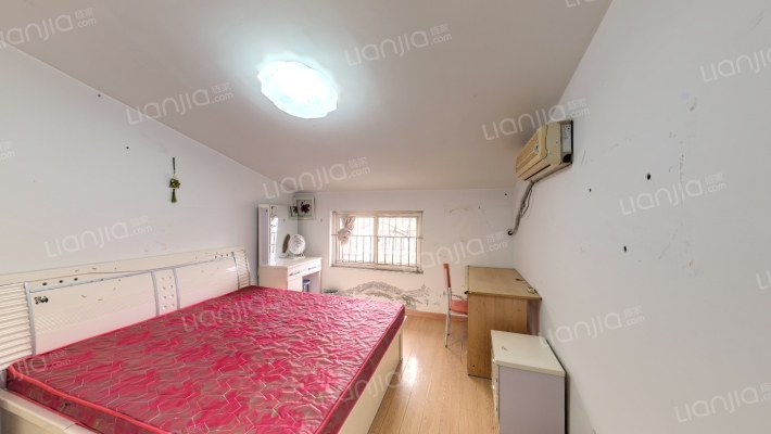 洪家楼过街楼二手房实景图