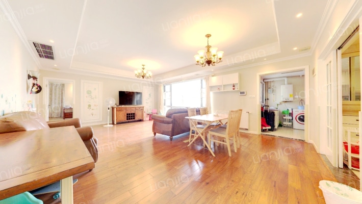 银泰泰悦湾二手房实景图