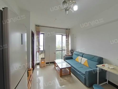 整租·融科城 1室1厅 东南/南