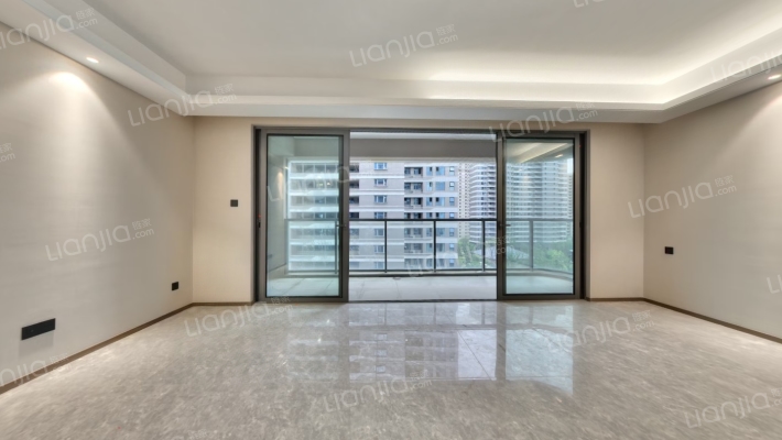 花语云萃华庭二手房实景图