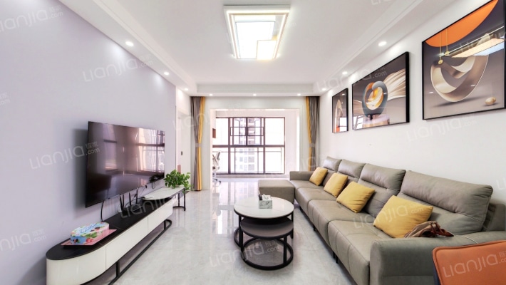 泷悦华府二手房实景图