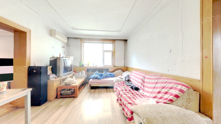 三餐源宿舍二手房实景图