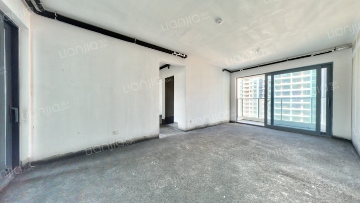 信义金御半山珑门二手房实景图