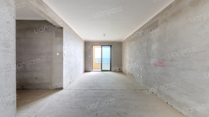 亚新溱水府二手房实景图