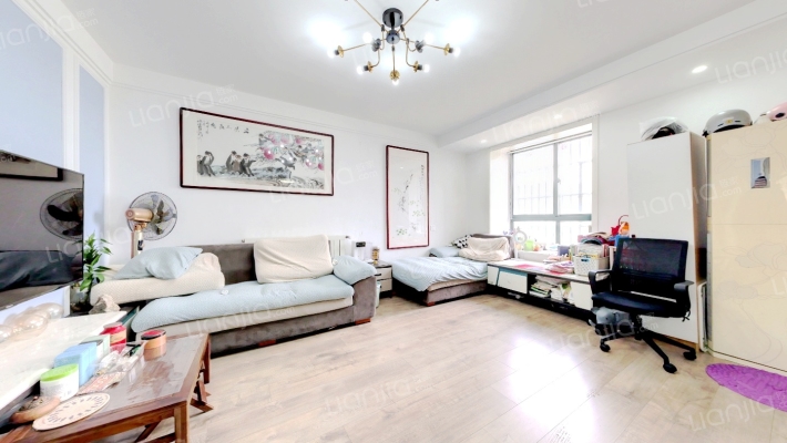 华美沁园二手房实景图