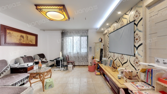 滨河绿苑二手房实景图