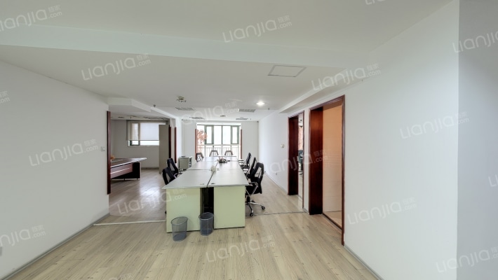 华辰大厦二手房实景图