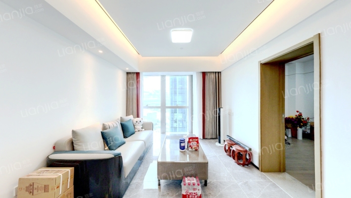 方达成大厦二手房实景图