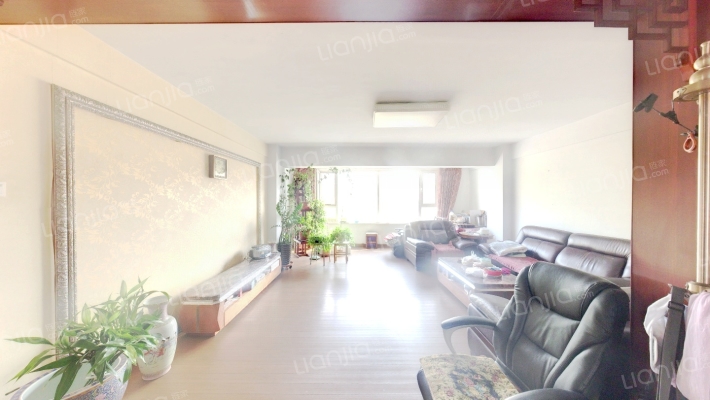鑫隆家园二手房实景图