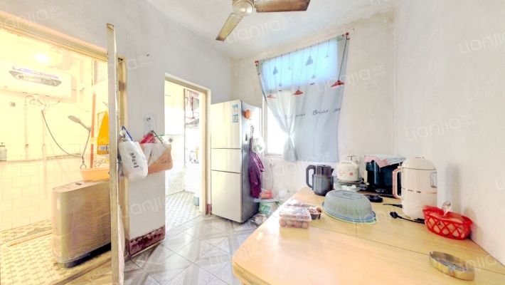 毛纺宿舍二手房实景图