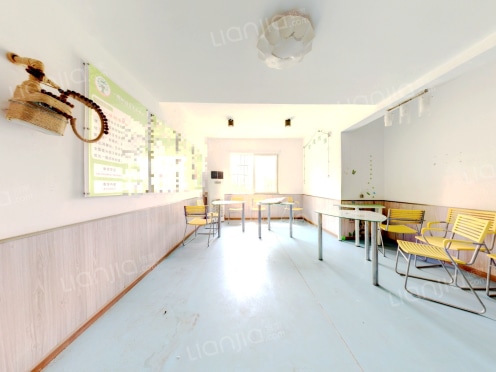 整租·南方花园B区 5室2厅 跃层 南