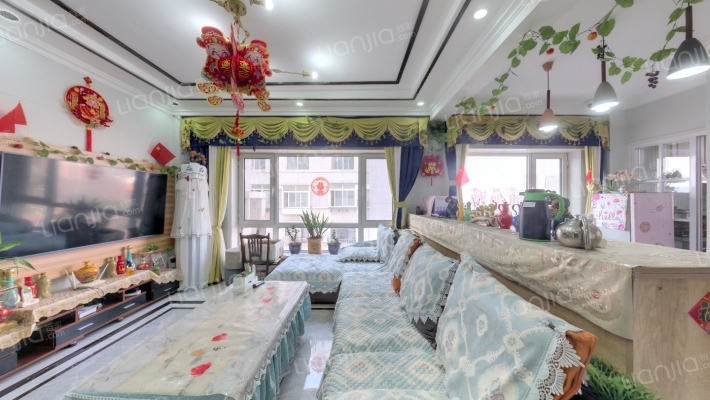 盛滨花园D区二手房实景图