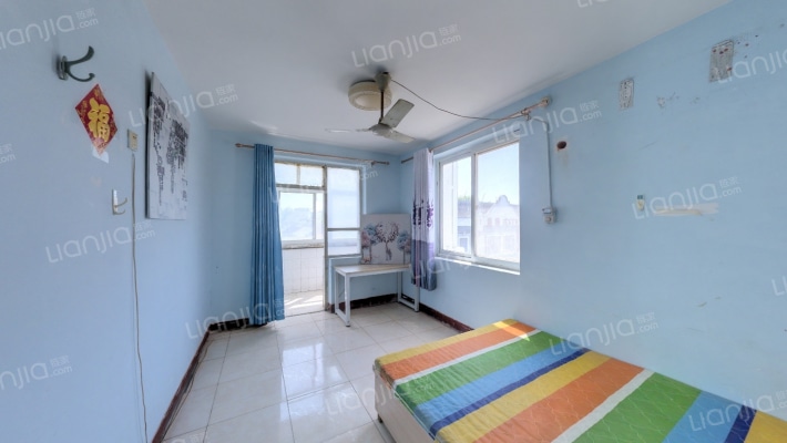 卫上坡二手房实景图