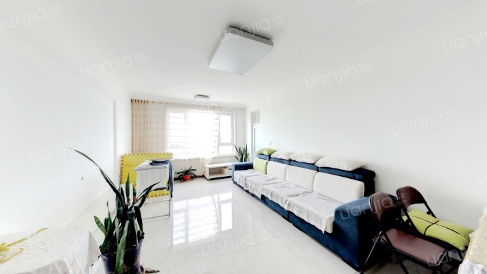 苹果社区二手房实景图