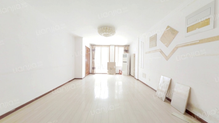 海信南岭风情A区二手房实景图