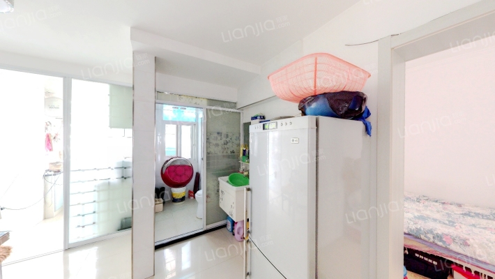 晟园公寓小区二手房实景图