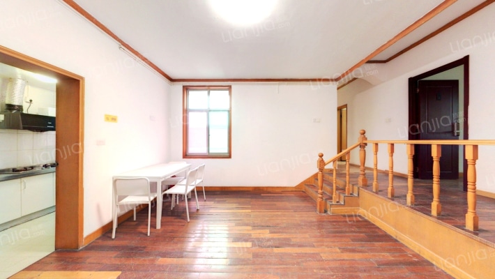 鲁巷教师小区二手房实景图