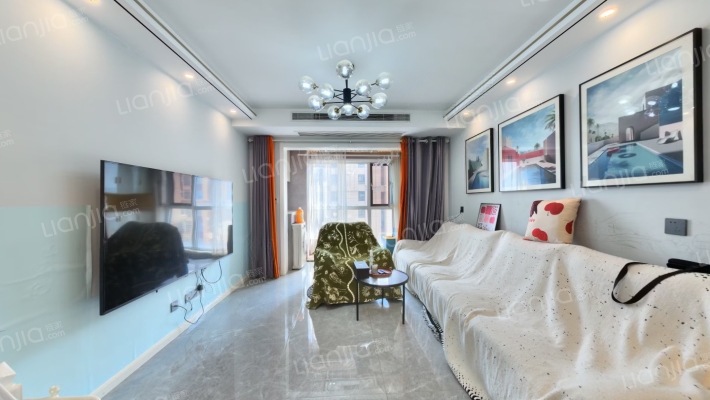 绿地与湖二手房实景图