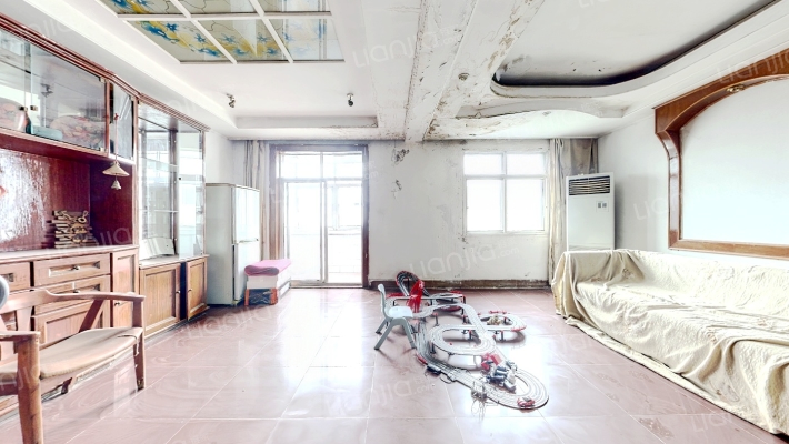 华山路97号院二手房实景图