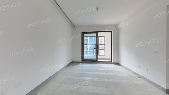 滨河湾B区二手房实景图