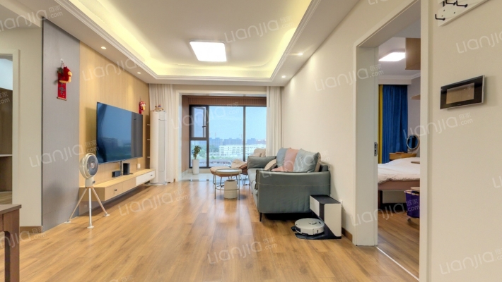 人居万新峰荟二手房实景图