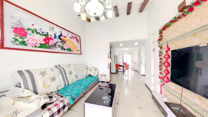 和泰红枫园二手房实景图