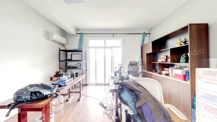 晨岛花苑二手房实景图