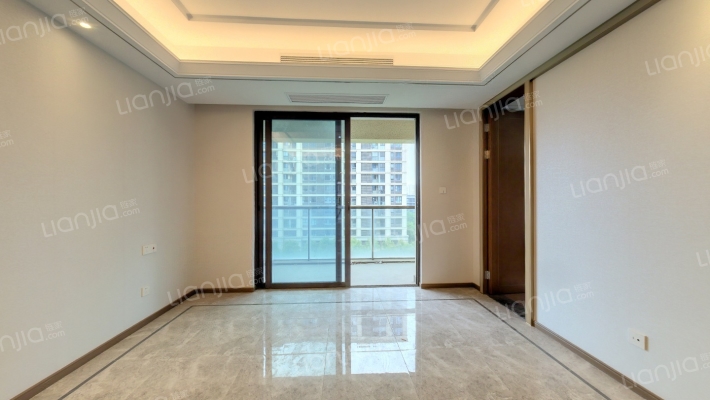 兰园二手房实景图