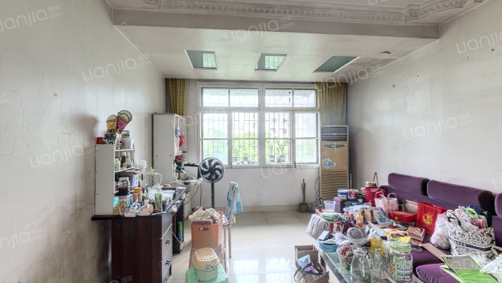 广西出版总社民族大道68号住宅区二手房实景图