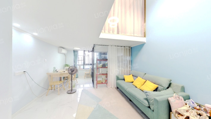 沁俪铭楼二手房实景图