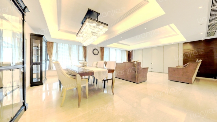 誉峰二期二手房实景图