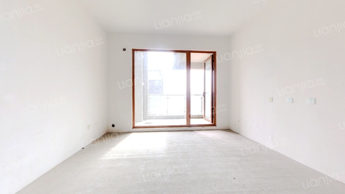 麓山国际云堤曦岸二手房实景图