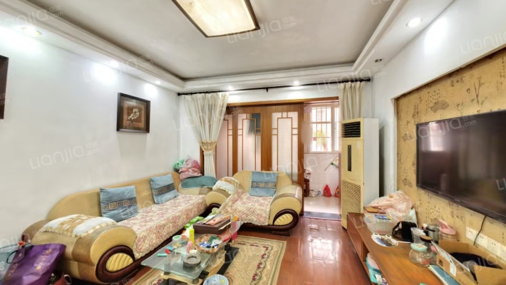 隆泰花园二手房实景图