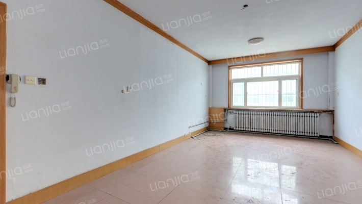 新华包装公司宿舍二手房实景图