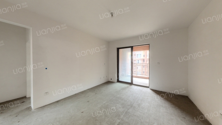 川网国际花园二手房实景图