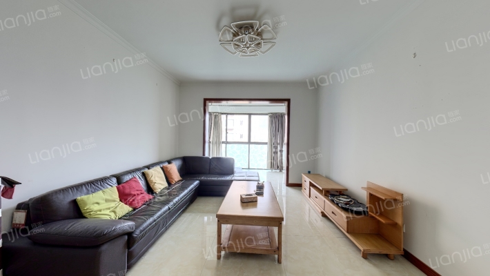 新筑巴伦西亚一期二手房实景图