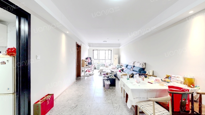 高铁城二手房实景图