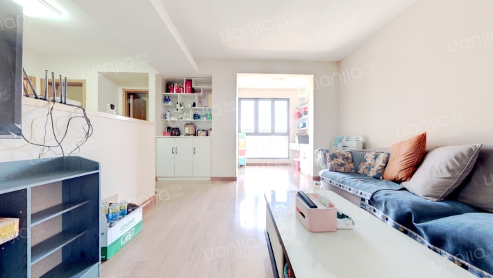 万科云岭公寓二手房实景图