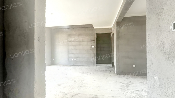 周投上和院二手房实景图