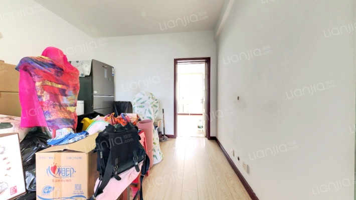 华天新居二手房实景图