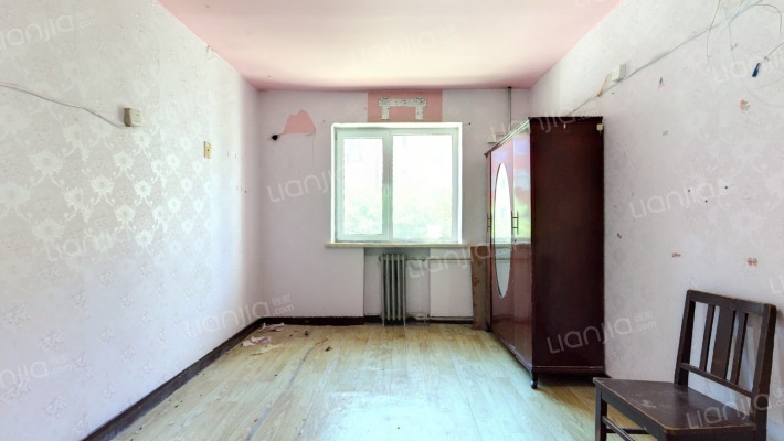 红华住宅区二手房实景图