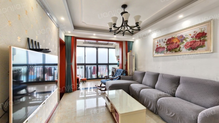 健龙果岭公元二手房实景图