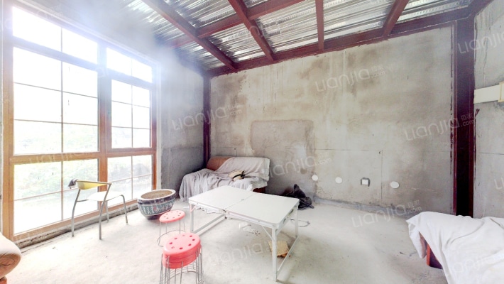 洞林湖新田城别墅区E区二手房实景图